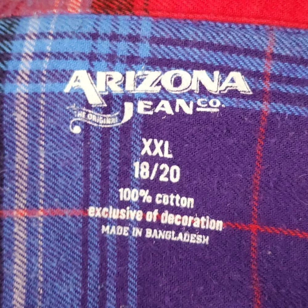 Plaid Buttonup work Shirt - Picture 7 of 8